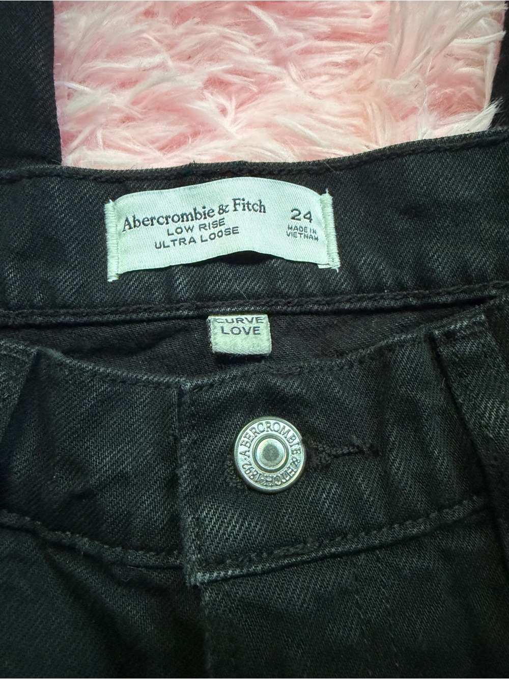 Abercrombie & Fitch Black High-Rise Ultra Loose Jeans - Curve Love